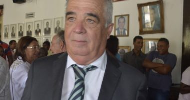 Artigo: Prefeito de Salinas da Margarida é investigado por suposto caixa dois