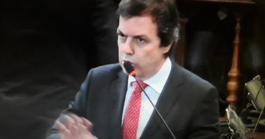 Artigo: “Vacas de presépio”, dispara Trindade contra base de Neto