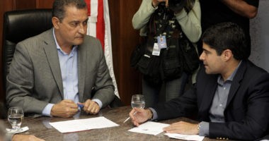 Artigo: DEM e PT caminharão juntos nas eleições de 2018 em três estados