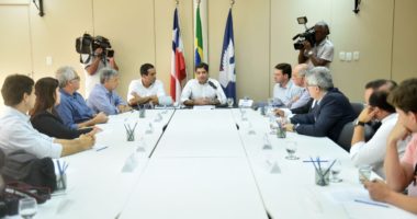 Artigo: ACM Neto deve romper com PMDB ainda neste ano