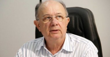 Artigo: Após definição de vice, Zé Ronaldo pode romper com ACM Neto e apoiar Roma, diz site