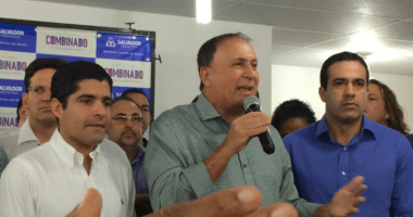 Artigo: Após ver Jerônimo vencer na sua cidade, Gualberto não disputará a reeleição