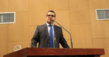 Artigo: Alex Lima: Prefeito de Esplanada diz ‘não’ a ambulância por questões políticas