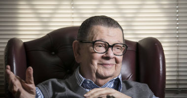 Artigo: PF: Defesa nega atos ilícitos de Delfim Netto