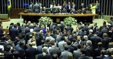 Artigo: Deputados estaduais gastam mais de 1,5 milhões em divulgações