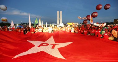 Artigo: DEM e PT vão responder no MPF por improbidade