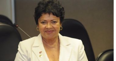 Artigo: Luiza Maia assume Secretaria de Desenvolvimento Econômico