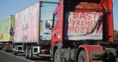 Artigo: Associação anuncia para 1° de fevereiro greve dos caminhoneiros, Bahia deve aderir