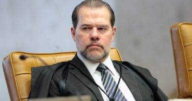 Artigo: STF cobra informações da Câmara antes de suspensão da PEC da Blindagem