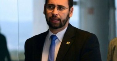 Artigo: Éden Valadares cotado para assumir PT-BA