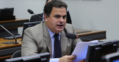 Artigo: Jornal Correio: PF liga operação a deputado