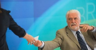 Artigo: Wagner diz que Lula está “firme, forte e determinado”