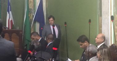 Artigo: José Trindade chama Alberto de “covarde”