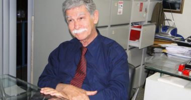 Artigo: Prefeito de Brumado determina corte sindical