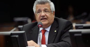 Artigo: Bacelar vai ao STF contra falas de Bolsonaro contra sistema eleitoral