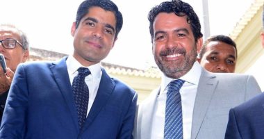 Artigo: Lentidão na base governista