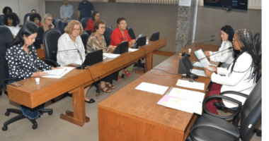 Artigo: ALBA aprova políticas de proteção a mulher