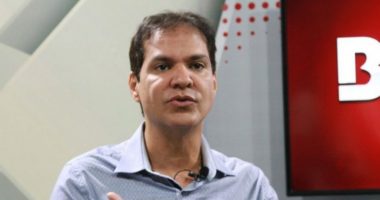 Artigo: Eures Ribeiro pode permanecer deputado e deixar vice no comando de Prefeitura