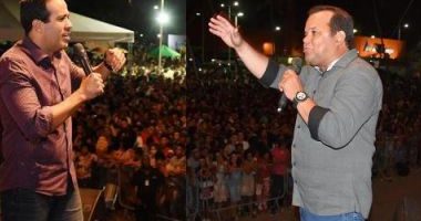 Artigo: Caça aos votos de evangélicos