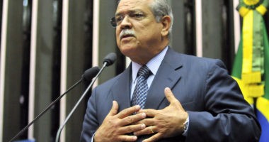 Artigo: Ventilado para o Senado, César Borges não descarta retorno à política eletiva