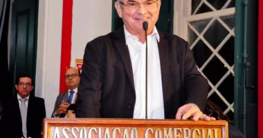 Artigo: A sugestão de Angelo Coronel