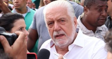 Artigo: Wagner comemora decisão do STF sobre reeleição de Maia e Alcolumbre