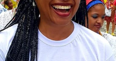 Artigo: A homenagem de Olívia Santana