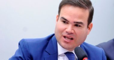 Artigo: PP trabalha para garantir candidatura de Cacá Leão ao Senado, diz jornal