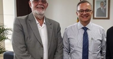 Artigo: Aliado de Rui vai à justiça impedir reabertura do comércio em Conquista