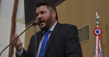 Artigo: Fim da lua de mel entre Muniz e PP