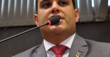 Artigo: Alex Lima entendeu o seu papel