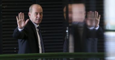 Artigo: Outro ministro em Salvador