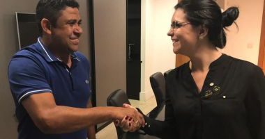 Artigo: Pastor Tom pode deixar o PSL