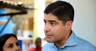 Artigo: Neto critica omissão da Via Bahia e da Embasa em Valéria