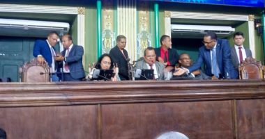 Artigo: Geraldo Jr se compromete com taxistas