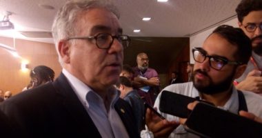 Artigo: Zé Neto sobre Colbert Martins: “Está focado em campanha política”