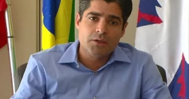 Artigo: ACM Neto anuncia saída de secretários municipais