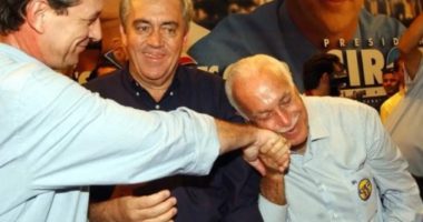 Artigo: “ACM suportava a Ditadura, eu combatia”, diz Ciro na TV