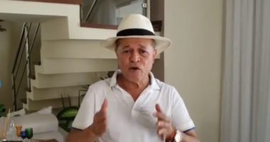 Artigo: “Deputado do PT falando contra Bolsonaro e a favor dos pobres em uma mansão”