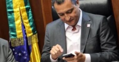 Artigo: Governo descarta novos concursos e reajuste a servidores, diz secretário