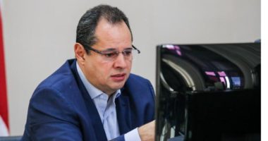 Artigo: Leal quer aproveitar agito das eleições para votar PEC da reeleição na Alba