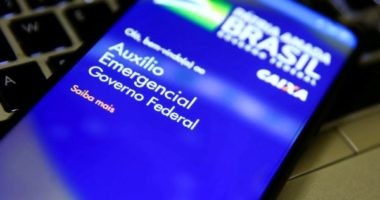Artigo: Contestação de cancelamento do auxílio de R$ 300 termina nesta segunda (9)