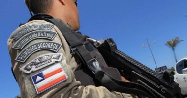 Artigo: Jornal: PM baiana espera banho de sangue no Nordeste após CV enviar traficante