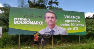 Artigo: Professor vai à Justiça por causa de outdoor em apoio a Bolsonaro na Bahia