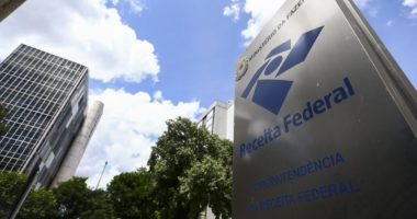 Artigo: Receita paga nesta terça (30) restituições de lote residual do IRPF de novembro