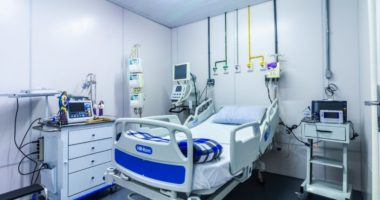 Artigo: Salvador começa semana com 55% dos leitos de UTI ocupados