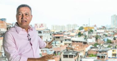 Artigo: Em convenção, Rui diz que Lídice foi vítima de perseguição de ACM