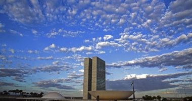 Artigo: Congresso aprova recursos extras para ministérios