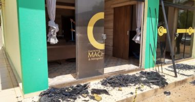 Artigo: Homem é preso com bananas de dinamite; polícia investiga ligação com explosão a bancos