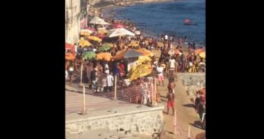 Artigo: Sem fiscalização, banhistas lotam praias de Salvador no final de semana